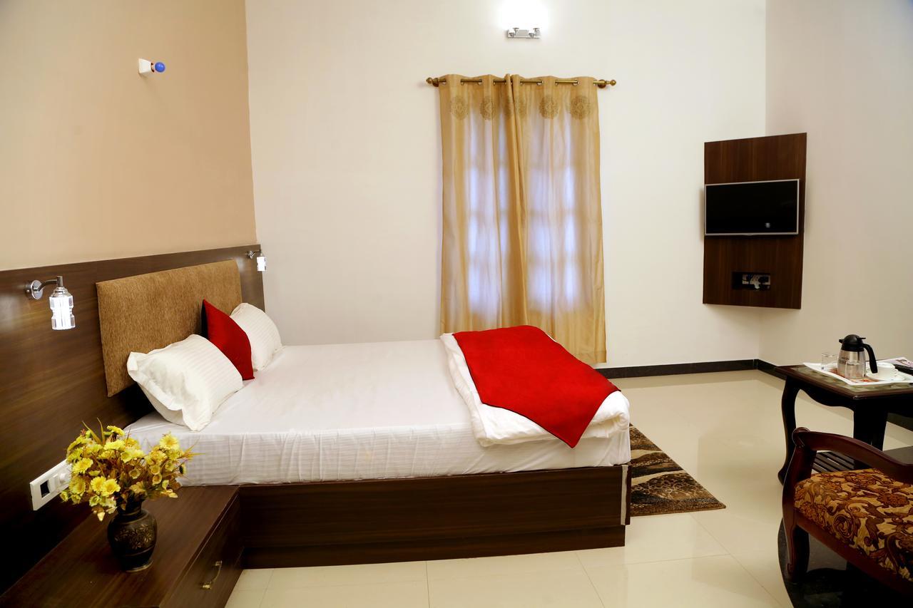 Premier Inn Yercaud Luaran gambar